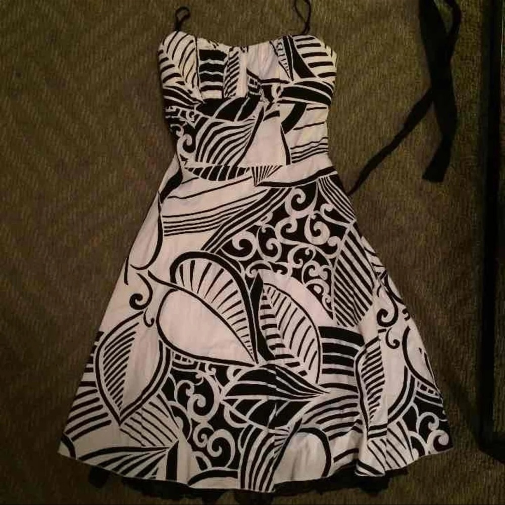Ruby Rox Sundress Black & White Tropical Size 5